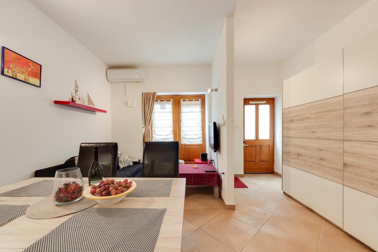 Piran Punta Beach Apartment Exterior photo